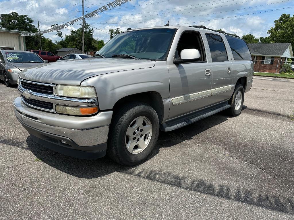 2005 Chevrolet Suburban LS
