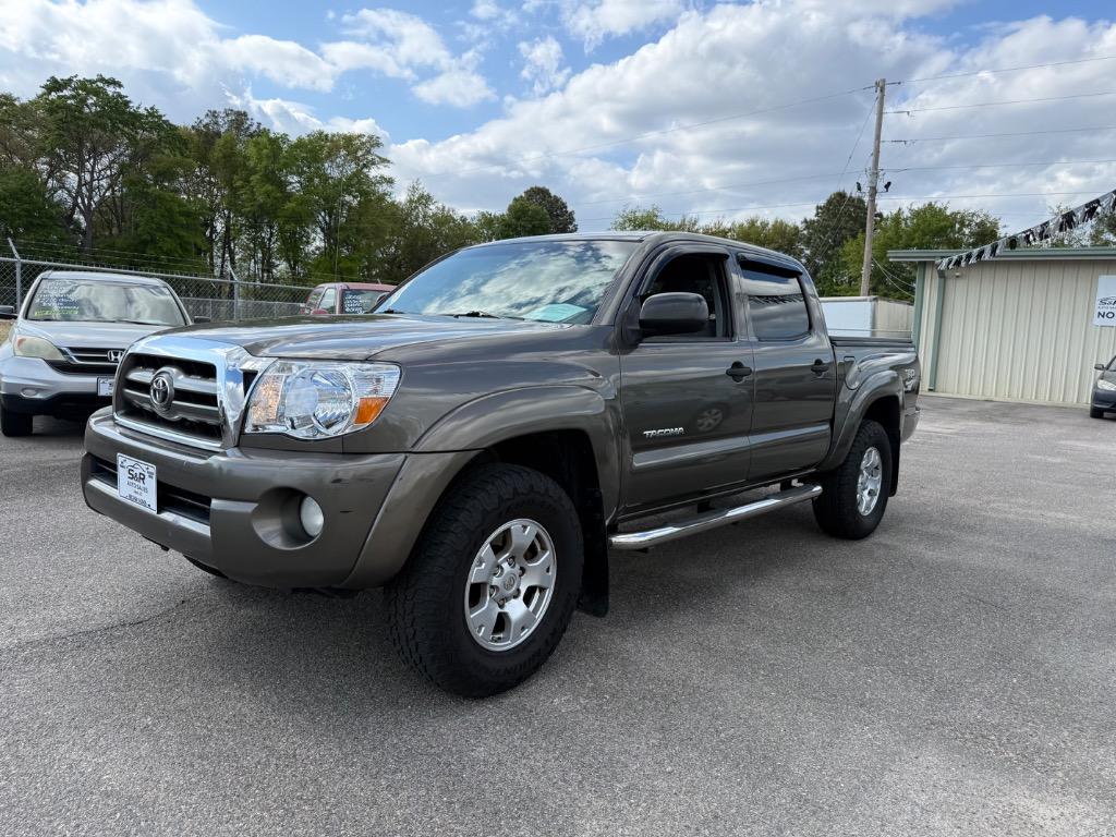 2010 Toyota Tacoma PreRunner Double Cab V6 5AT's photo